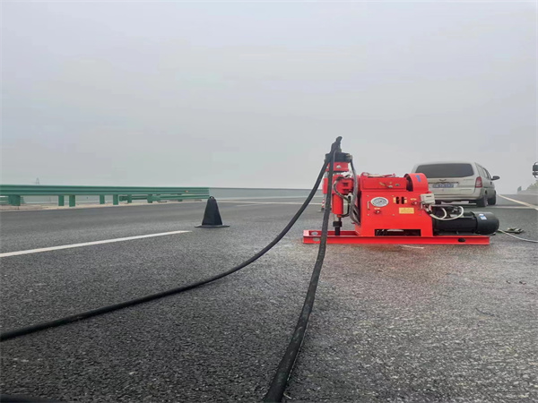 顺河回族马路路基路面开裂下沉注浆加固灌浆